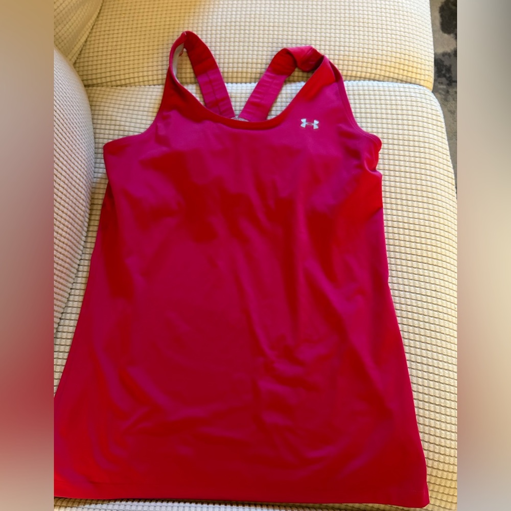Under Armour sports tank size Small